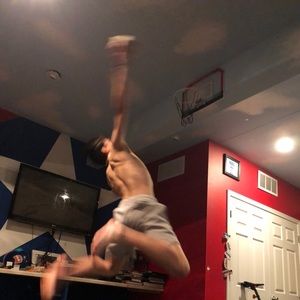 Meet your Posher, Casey